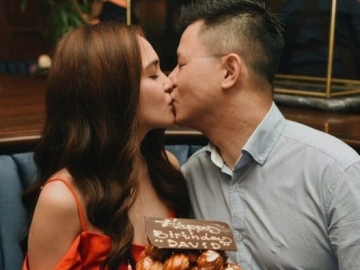 FOTO: Suami Ulang Tahun, Shandy Aulia Siapkan Dinner Romantis dan Kecupan Mesra