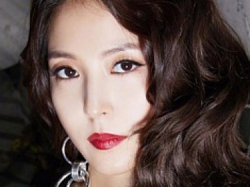 Bikin Fans Iri, BoA Pamer Dapat Hadiah Spesial Ini dari Wanna One