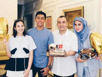 Lakukan Ini, Daffa Putra Marini Zumarnis 'Go Publik' Pacaran dengan Chelsea Islan?