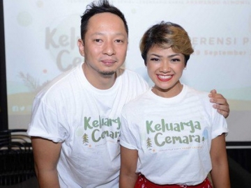 Jadi Suami Nirina Zubir di Film 'Keluarga Cemara', Ringgo Agus Rahman Merasa Aneh