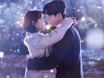 Perdana, Lee Jong Suk Bakal Jajal Dunia Tarik Suara Lewat OST 'While You Were Sleeping'