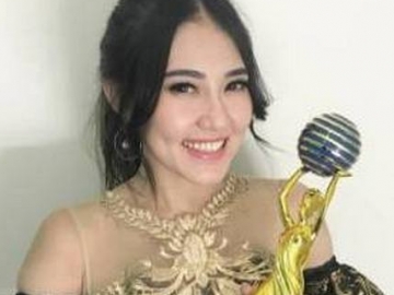 Saingan dengan Raisa & Agnez Mo di SCTV Awards 2017, Via Vallen Minta Dukungan Fans