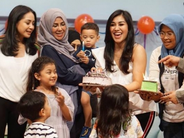 Serunya Momen Ulang Tahun ke-27 Nisya Ahmad, Penuh Kejutan dari Keluarga Tercinta