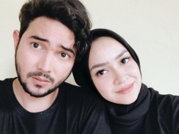 Donny Michael & Aryani Fitriana Mendadak Minta Maaf Pada Anak, Ada Apa?