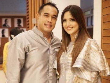 Nyaris Tak Ada Cela, Begini Cerita Romantis Nia Ramadhani & Ardiansyah Bakrie