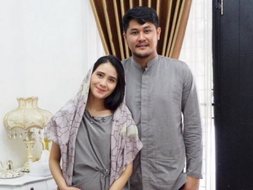 Dapat Kejutan Romantis dari Ryana Dea, Puadin Redi Malah Pamer Ekspresi 'Bete'