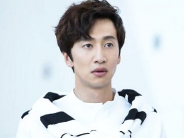 Disebut-Sebut Bakal Jadi MC di Pernikahan Song-Song Couple, Ini Jawaban Agensi Lee Kwang Soo