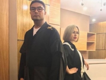 Kisah Romantis Cynthia Lamusu & Surya Saputra Jalani Lebih dari Sembilan Tahun Pernikahan