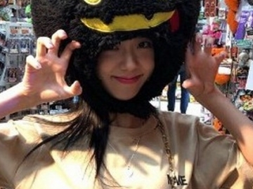 Kostum Halloween Menggemaskan, Jisoo Tetap Cantik & Cute di IG