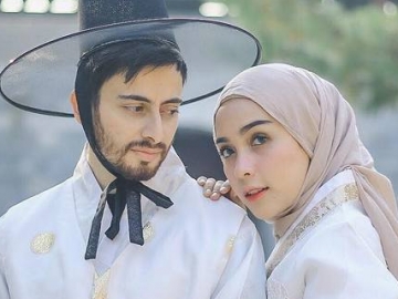 Dandan ala Korea, Intip Potret Baper Bulan Madu Irvan Farhad & Hamidah Rachmayanti Ini