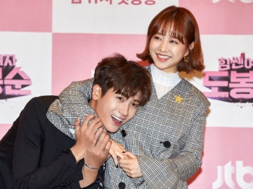 Masih Kompak, Hyungsik Kirimkan Dukungan Manis Ini Buat Film Baru Park Bo Young