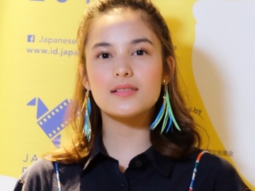 Buat Terpana Publik, 6 Momen Chelsea Islan Hadiri Japanese Film Festival dengan Kimono Cantik