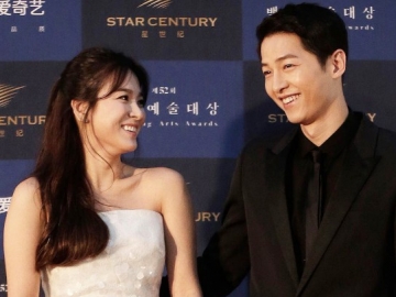 Mengharukan Banget, Inilah Isi Sumpah Pernikahan Song Joong Ki Buat Song Hye Kyo