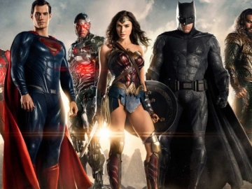 'Justice League' Rilis, Fans Geger Soal Kostum Seksi Wanita Petarung Amazons