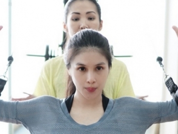 FOTO: Persiapan Jelang Kelahiran, Sandra Dewi Rajin Lakukan Gerakan Gyrotonic