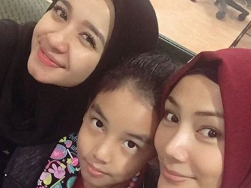 Makin Kompak, Laudya Cynthia Bella dan Mantan Istri Engku Emran Bentuk Geng Zumba