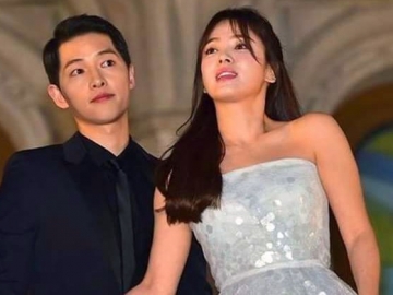 Song-Song Couple Tampak 'Dingin' Saat Pulang Bulan Madu, Netter: Lagi Berantem?