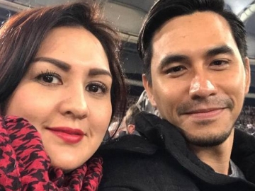 FOTO: Ke Italia, Intip Momen Manis Liburan Darius Sinathrya & Donna Agnesia Ini