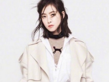 Foto Chic Nan Sensual Victoria f(x) di Majalah Fashion Tiongkok