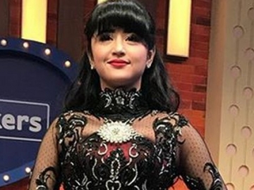 Dewi Persik Tempuh Jalur Hukum, Sandiaga Uno Malah Ingin Angkat Jadi Duta Tertib Transjakarta