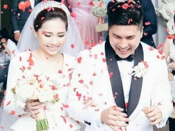 7 Potret Bahagia Bertabur Cinta Pernikahan Kakak Glenn Alinskie yang Romantis & Hangat