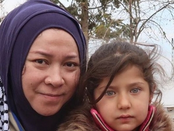 Peringati Hari Ibu di Palestina, Unggahan Melly Goeslaw Ini Menyayat Hati