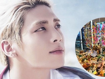 Fans Banjiri Gedung SM Entertainment dengan Bunga Untuk Jonghyun