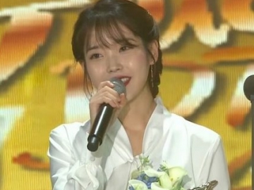 IU Bicara Soal Mendiang Jonghyun SHINee di 'GDA 2018', Yeri Red Velvet Berurai Air Mata