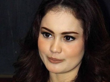 Jennifer Dunn Dipenjara, Ada Ibu-Ibu Nangis Telepon Pengacara Pieter Ell