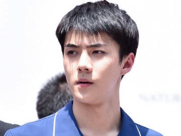 Bikin Fans Makin Kagum, Baiknya Sehun EXO Kunjungi & Habiskan Waktu Bareng Anak-Anak Panti Asuhan