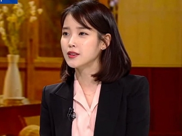 Tampil di 'News Room', IU Buka-Bukaan Bahas Soal Insomnia yang Dideritanya