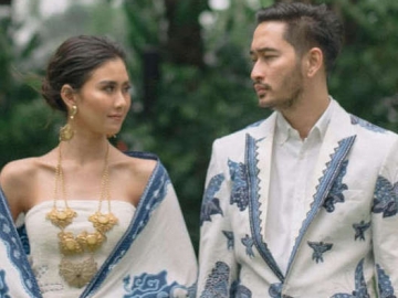 FOTO: Manis nan Sendu, Pre-wedding Berkonsep Mega Mendung ala Syahnaz Sadiqah & Jeje   Govinda