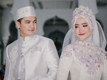 Tak Terlihat di Pernikahan Tommy Kurniawan, Mantan Istri Hadiri Resepsi Lain