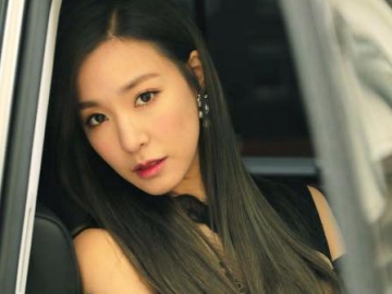 Lakukan Pemotretan di New York, Manisnya Senyum Tiffany SNSD Siap Curi Hati Fans