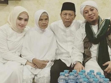 Yulia Mochamad Bakal Klarifikasi Soal 'Istri Ketiga', Putri Opick Posting Soal 'Balas Dendam'