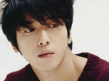 Wamil Masuk Unit Pasukan Khusus, Jung Yong Hwa  CN Blue Tuai Cibiran dan Dukungan