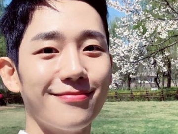 Awas Pangling, Inilah Foto-Foto Masa Kecil dan Kelulusan Sekolah Jung Hae In ‘Pretty Noona’