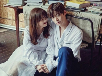 Unggah Foto Bareng Suami, Wajah Cantik Ku Hye Sun Buat Netter Terpana