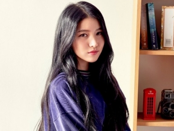 Tampil Cantik nan Sporty di Fan Meeting Terbaru, Kaki Kurus Sowon G-Friend Buat Netter Khawatir