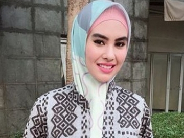 Sempat Digosipkan dinikahi Habib Usman, Kartika Putri Ngaku Bukan Pelakor