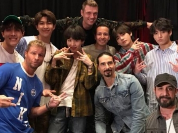 Tertarik Ingin Kolaborasi, Backstreet Boys Pamer Foto Bareng Bangtan Boys Dibalik Panggung BBMA