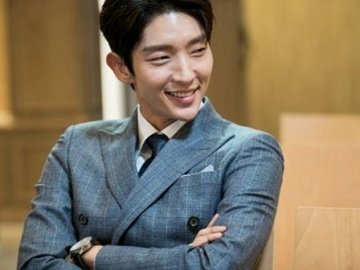 Tak Hanya Jadi Aktor Utama, Lee Jun Ki Ikut Bantu Kru di Lokasi Syuting Drama ‘Lawless Lawyer'