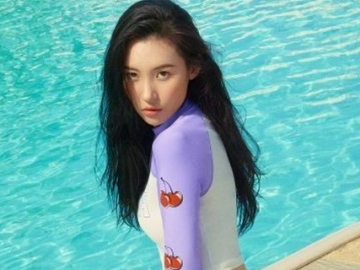 Sunmi Pamer Kaki Jenjang nan Seksi di Pemotretan Terbaru, Netter: Terlalu Kurus