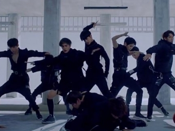 Baru Rilis, 'Light' Wanna One Berhasil Taklukkan Chart Real-Time Korea