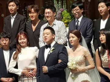 Ada Lee Sang Yeob dan Jung Il Woo, Yoo Jae Seok cs Kompak Hadiri Pernikahan PD ‘Running Man’