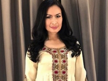 Kenakan Pakaian Ini Saat Ikut Tampil di Program Televisi Ramadhan, Iis Dahlia Dikritik