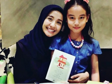 Makin Lengket, Intip Kemesraan Laudya Cynthia Bella dan Anak Tirinya Aleesya