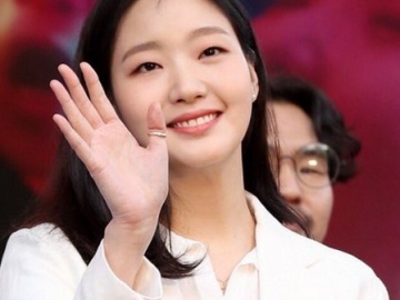 Peran Baru di Film ‘Sunset in My Hometown’, Kim Go Eun Senang Diminta Naikkan Berat Badan