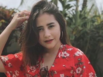 Pesepakbola Dibully Gara-Gara Kalah Bertanding, Prilly Latuconsina Prihatin