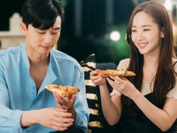 Penuh Keceriaan, Akrabnya Park Seo Joon & Park Min Young di Foto Behind the Scene 'Secretary Kim'